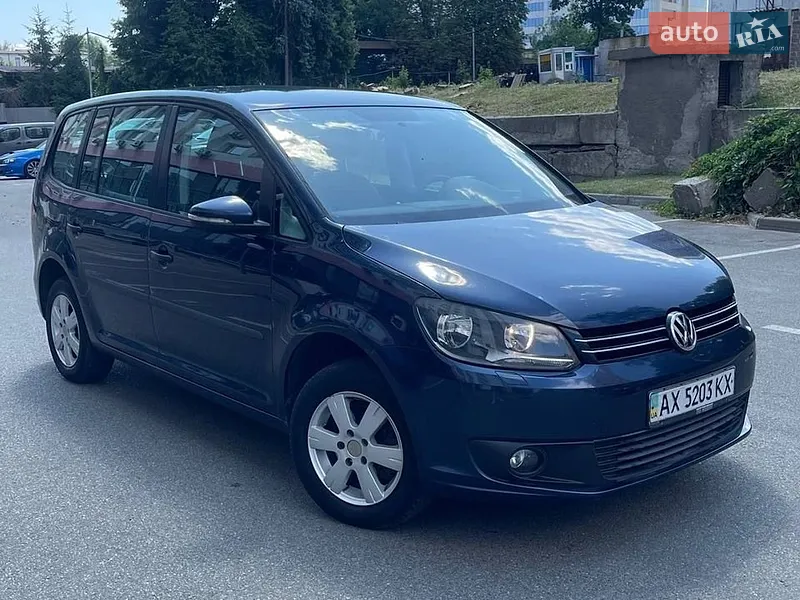 Volkswagen Touran