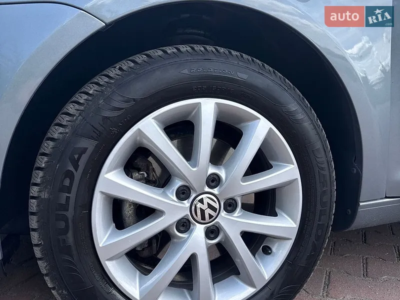 Volkswagen Touran 2009 VIN WVGZZZ1TZAW040023 фото оголошення 12 з 76