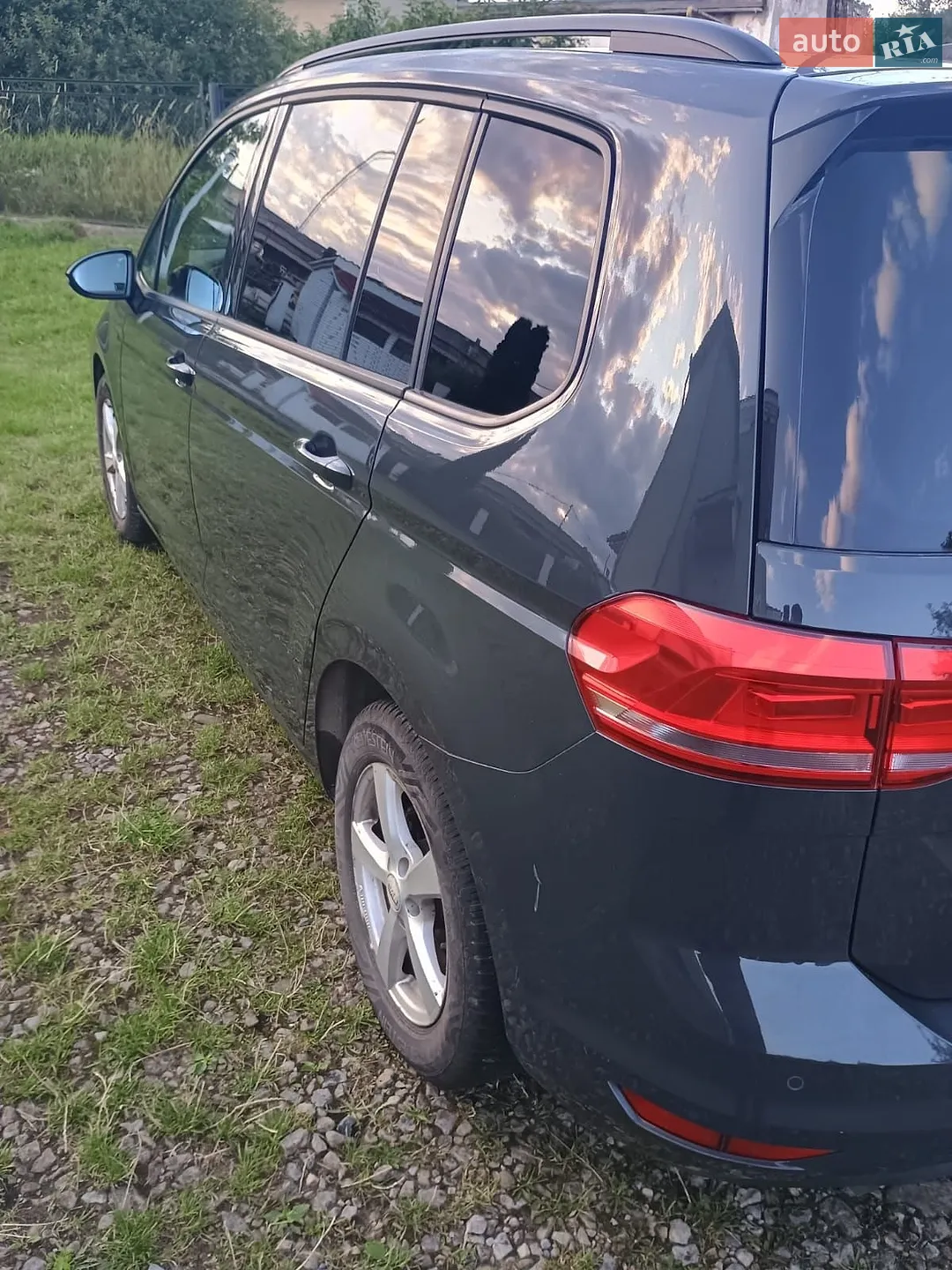2019 Volkswagen Touran - мініатюра 2