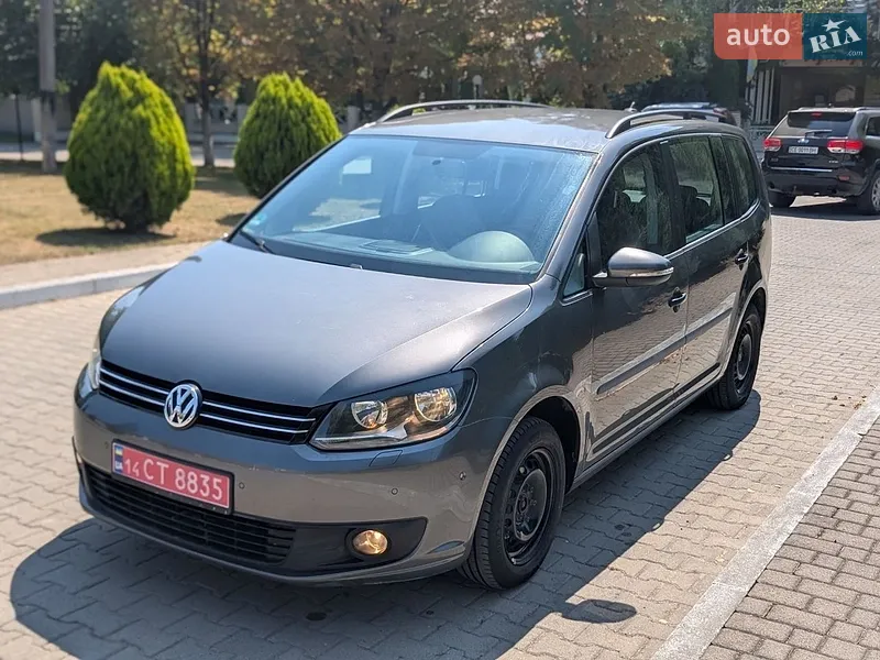 Volkswagen Touran 2012