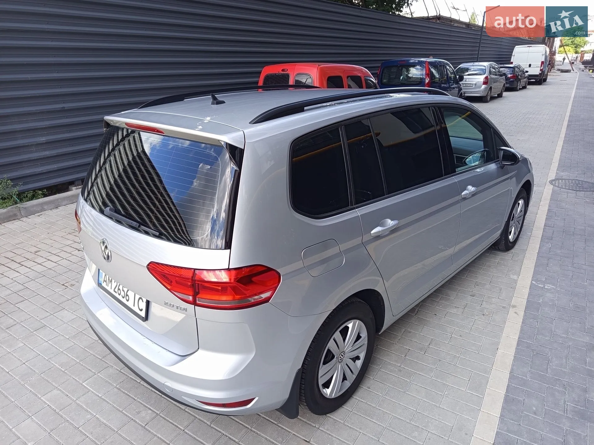 2016 Volkswagen Touran - мініатюра 9
