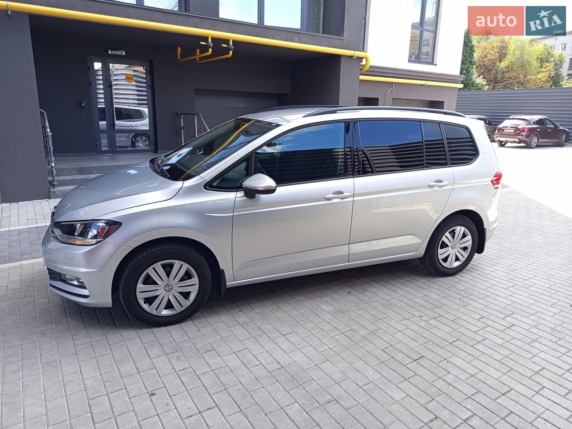 2016 Volkswagen Touran - мініатюра 17