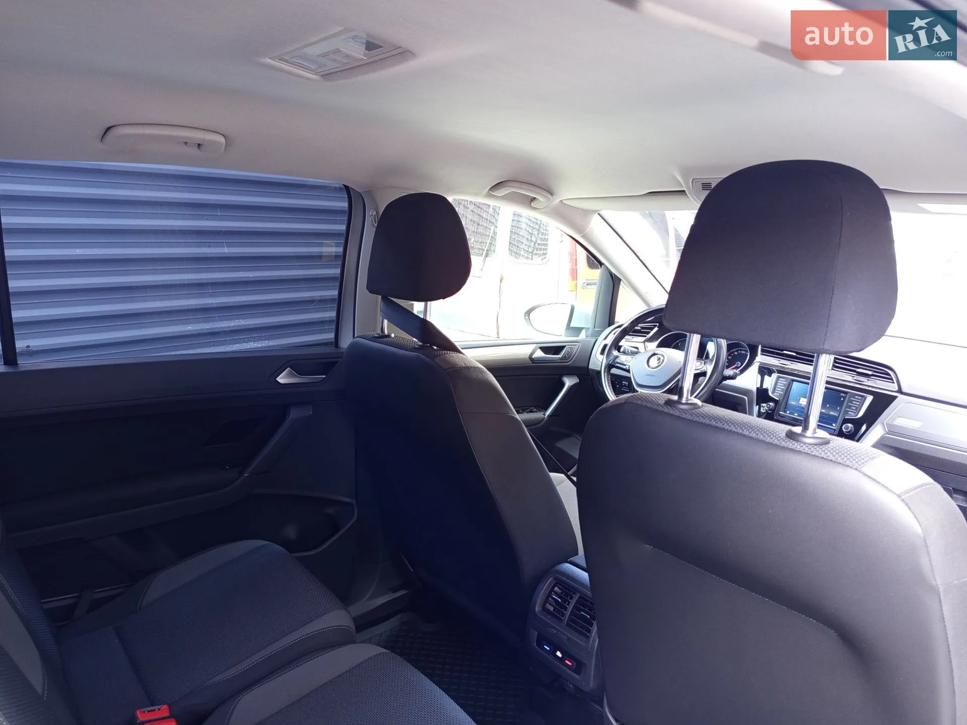 2016 Volkswagen Touran - мініатюра 26