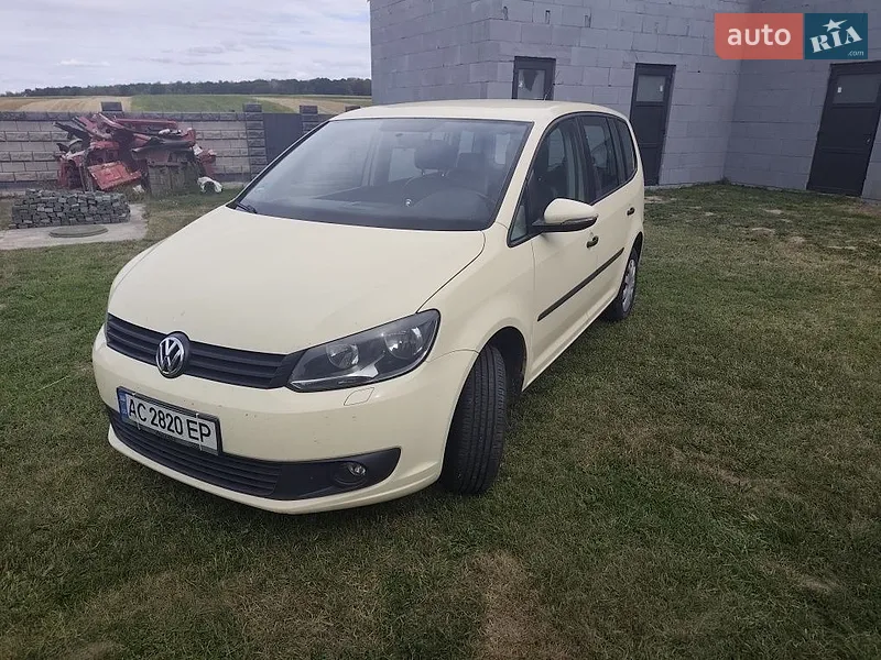 Volkswagen Touran 2013