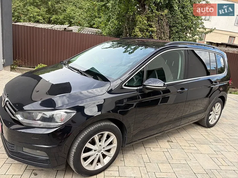 Volkswagen Touran