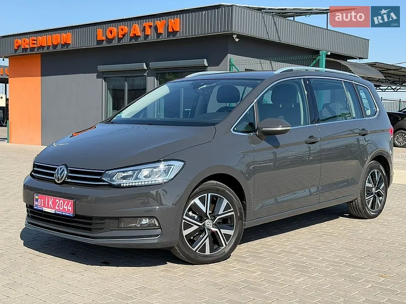 Volkswagen Touran