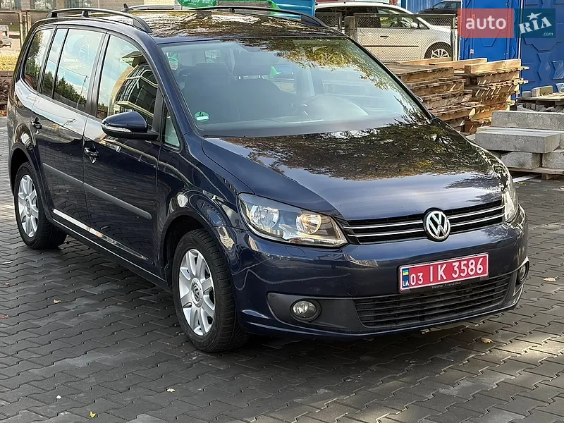 Volkswagen Touran
