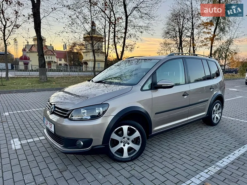 Volkswagen Touran