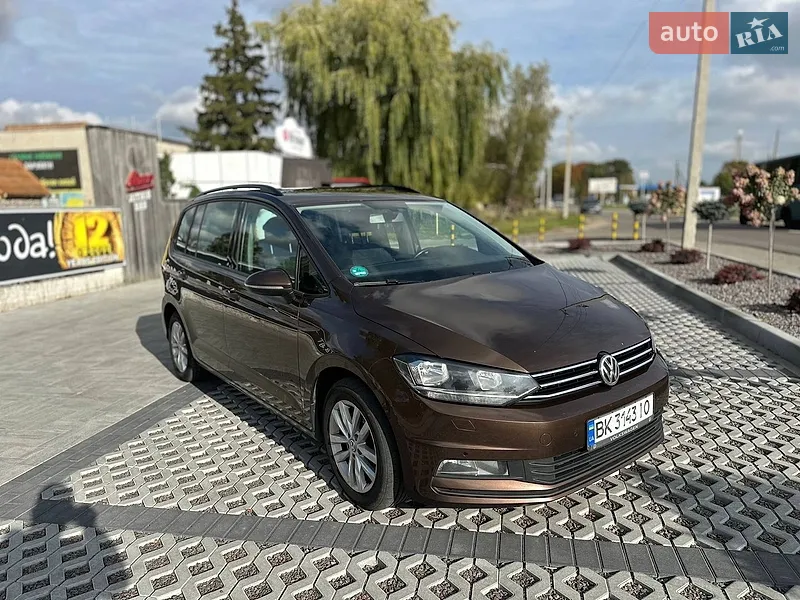 Volkswagen Touran