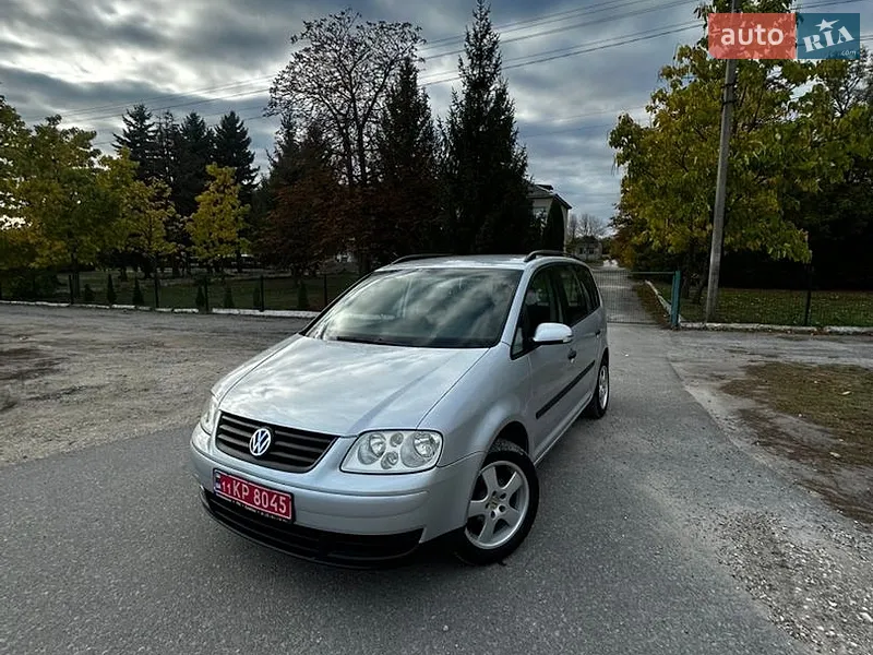 Volkswagen Touran