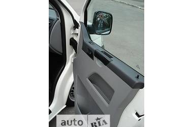 Минивэн Volkswagen Transporter 2008 в 