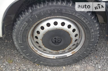 Минивэн Volkswagen Transporter 2000 в Сколе