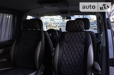 Минивэн Volkswagen Transporter 2008 в 