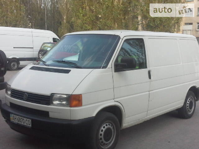  Volkswagen Transporter 2001 в Покровске