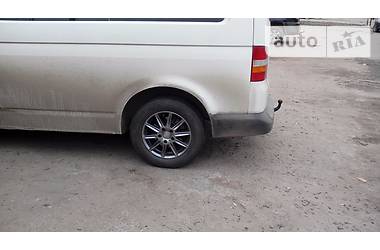 Минивэн Volkswagen Transporter 2004 в 