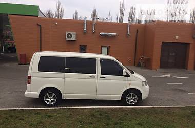 Минивэн Volkswagen Transporter 2004 в 