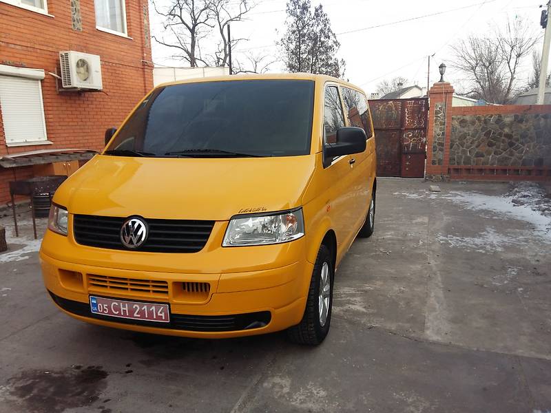 Мінівен Volkswagen Transporter 2006 в Маріуполі