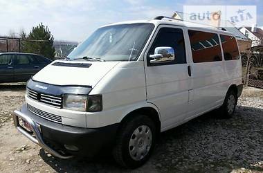 Грузопассажирский фургон Volkswagen Transporter 2002 в Хмельницком