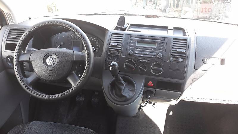 Мінівен Volkswagen Transporter 2008 в Охтирці
