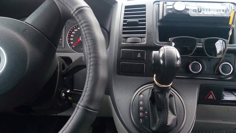 Вантажопасажирський фургон Volkswagen Transporter 2012 в Сєверодонецьку