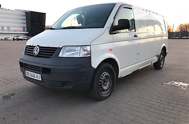 Вантажопасажирський фургон Volkswagen Transporter 2006 в Житомирі