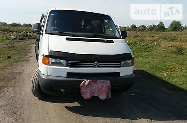 Грузопассажирский фургон Volkswagen Transporter 2000 в Червонограде