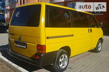 Грузопассажирский фургон Volkswagen Transporter 2000 в Черновцах