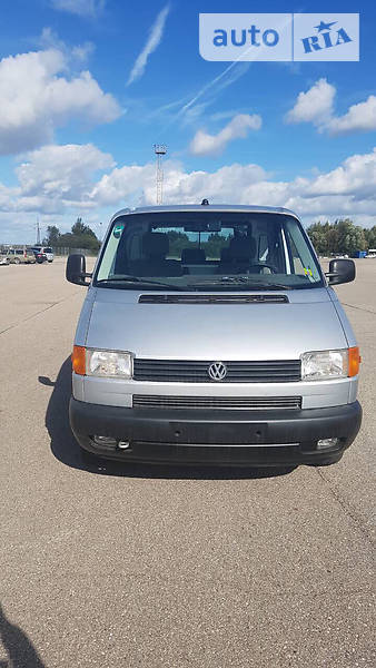 Грузопассажирский фургон Volkswagen Transporter 2001 в Тернополе