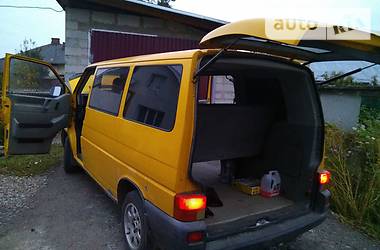 Грузопассажирский фургон Volkswagen Transporter 1999 в Самборе