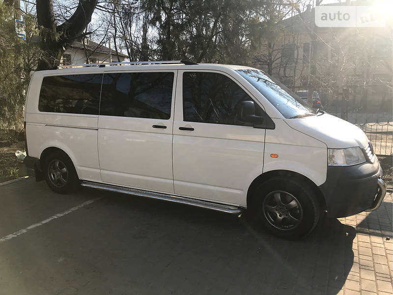 Вантажопасажирський фургон Volkswagen Transporter 2007 в Одесі