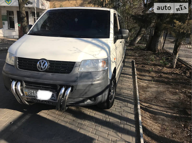 Вантажопасажирський фургон Volkswagen Transporter 2007 в Одесі