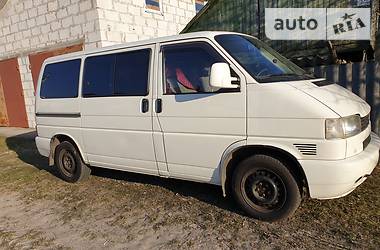 Вантажопасажирський фургон Volkswagen Transporter 2001 в 