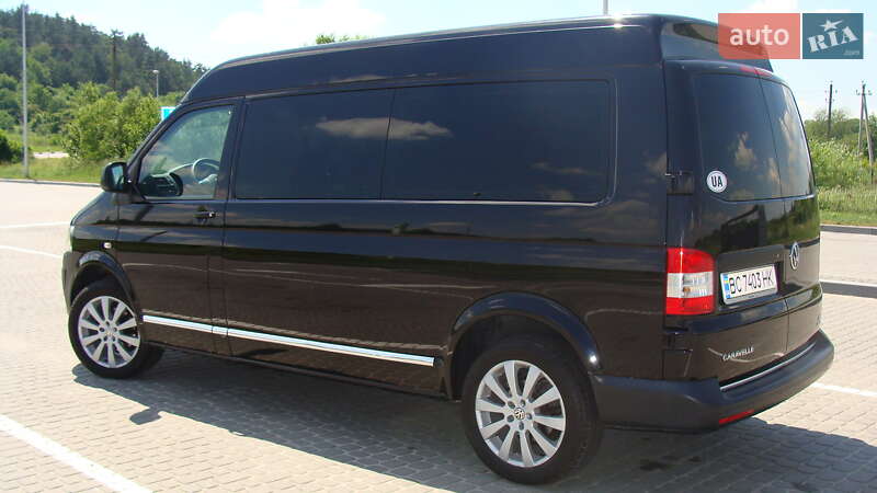 Минивэн Volkswagen Transporter 2015 в Николаеве