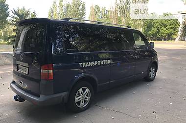 Грузопассажирский фургон Volkswagen Transporter 2006 в Никополе