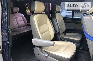 Грузопассажирский фургон Volkswagen Transporter 2006 в Никополе