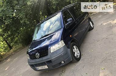 Грузопассажирский фургон Volkswagen Transporter 2006 в Никополе