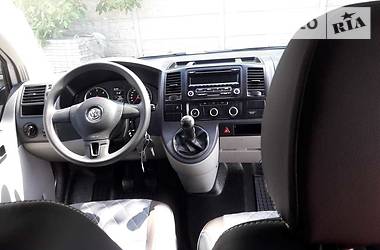 Вантажопасажирський фургон Volkswagen Transporter 2014 в Вінниці