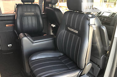  Volkswagen Transporter 2011 в 