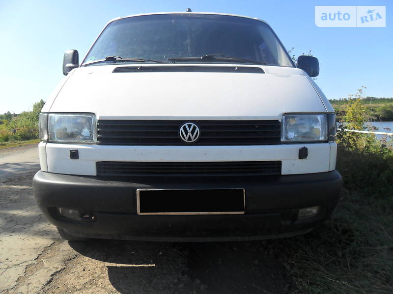 Грузопассажирский фургон Volkswagen Transporter 2000 в Марковке