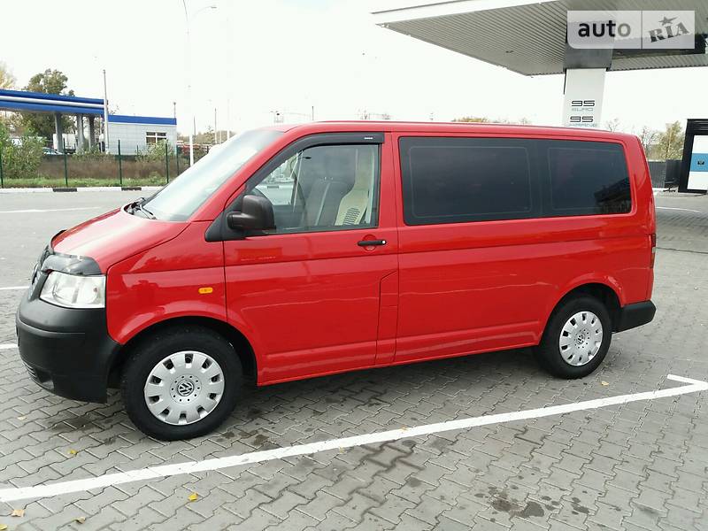 Минивэн Volkswagen Transporter 2004 в 