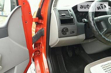Минивэн Volkswagen Transporter 2004 в 