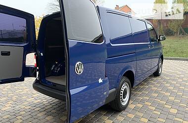 Минивэн Volkswagen Transporter 2015 в Виннице