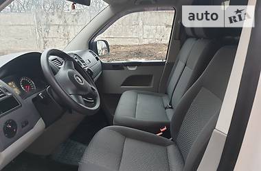 Вантажопасажирський фургон Volkswagen Transporter 2011 в 