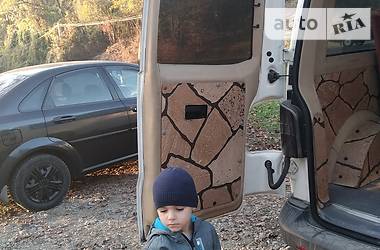 Вантажопасажирський фургон Volkswagen Transporter 2005 в 