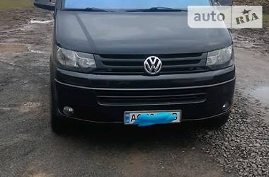 Вантажопасажирський фургон Volkswagen Transporter 2011 в Іршаві