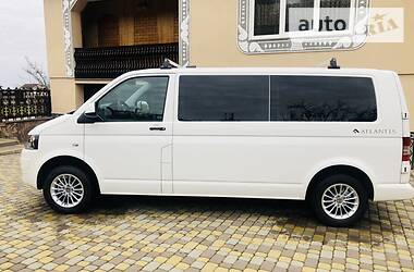 Минивэн Volkswagen Transporter 2015 в Иршаве