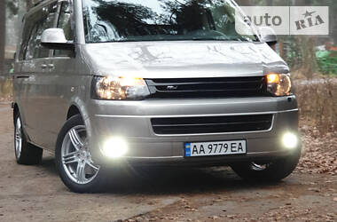 Вантажопасажирський фургон Volkswagen Transporter 2010 в 