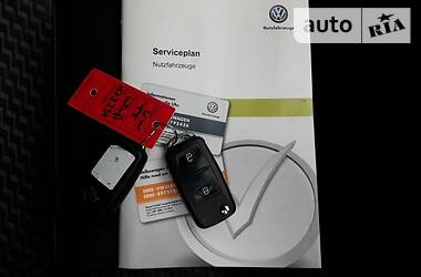 Вантажопасажирський фургон Volkswagen Transporter 2015 в  фото 2 Вантажопасажирський фургон Volkswagen Transporter 2015 в