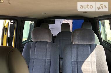 Вантажопасажирський фургон Volkswagen Transporter 2008 в 