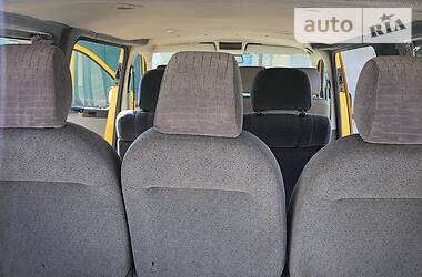 Вантажопасажирський фургон Volkswagen Transporter 2008 в 